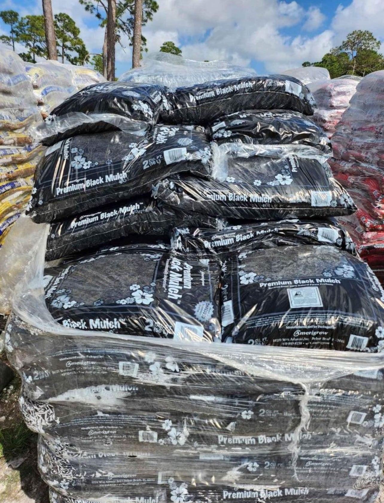 This mulch features a deep, rich black color that adds a sleek, modern look to any outdoor space, made from 100% organic wood. Perfect for flower beds, walkways, and around trees and shrubs, it retains moisture to reduce the need for frequent watering, enhances curb appeal with a striking color contrast, insulates plant roots to protect them from extreme temperatures, and helps control soil erosion on sloped areas. 